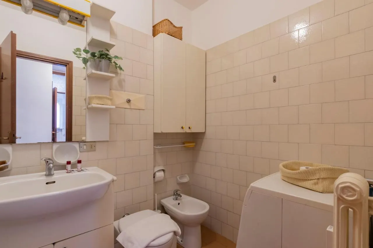 Buccinasco Apartment Mascherpa İtalya